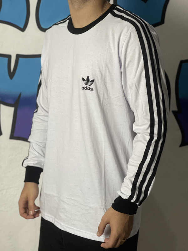 Camiseta Manga Longa Addidas