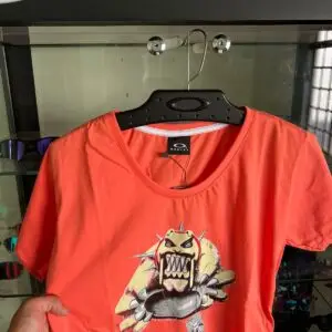Camiseta Oakley Monster Dog Feminina