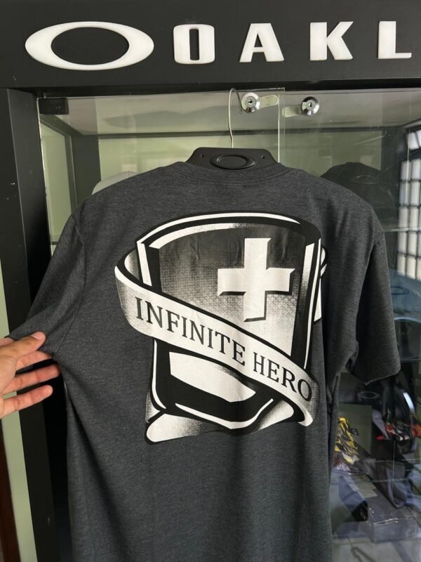 Camiseta Infinite Hero Masculina - Imagem 3